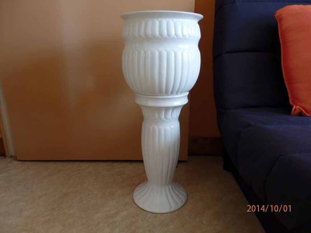 Colonne et cache pot en c&eacute;ramique Décoration