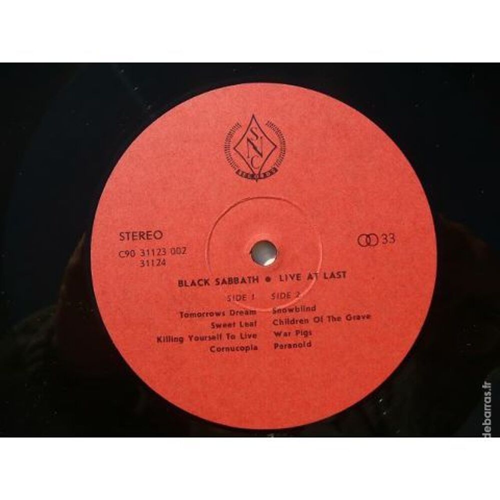 Black Sabbath &laquo; Live at last &raquo; Russie CD et vinyles
