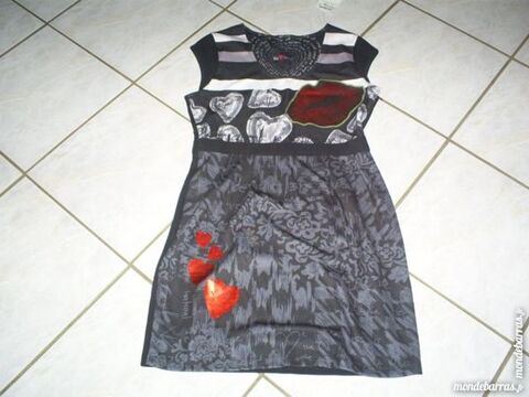 ROBE desigual  Taille L 50 Geneuille (25)