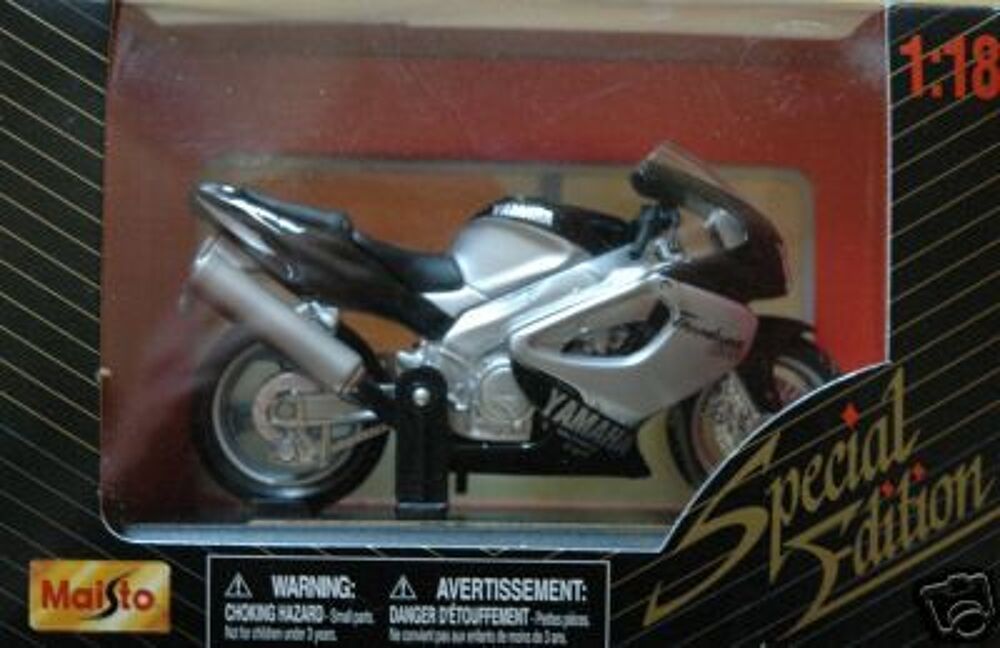 Moto " Yamaha 1000 Thunderace " Jeux / jouets