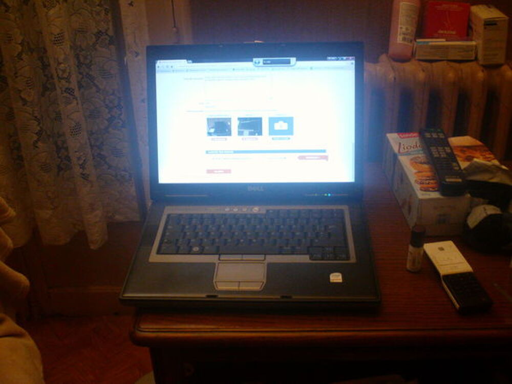 PORTABLE DEEL LATITUDE D 833 Mat�riel informatique