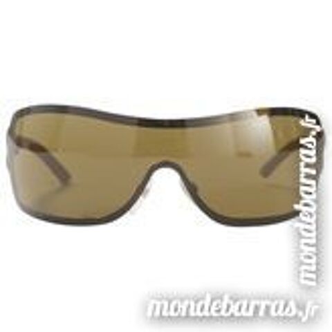 Lunettes solaires CHANEL 28 Les Mes (04)