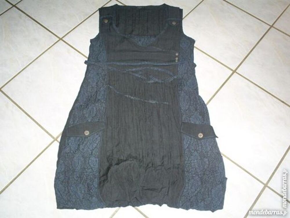 Robe CLARA VITTI Taille 2 Vêtements