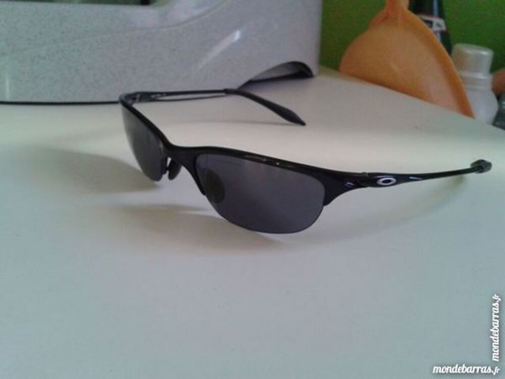Lunettes OAKLEY Bijoux et montres