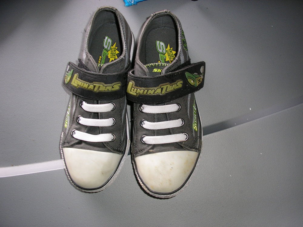 Chaussures lumineuses T.32 Chaussures enfants
