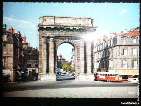Bordeaux La porte de Bourgogne construite en 1750 3 Bordeaux (33)