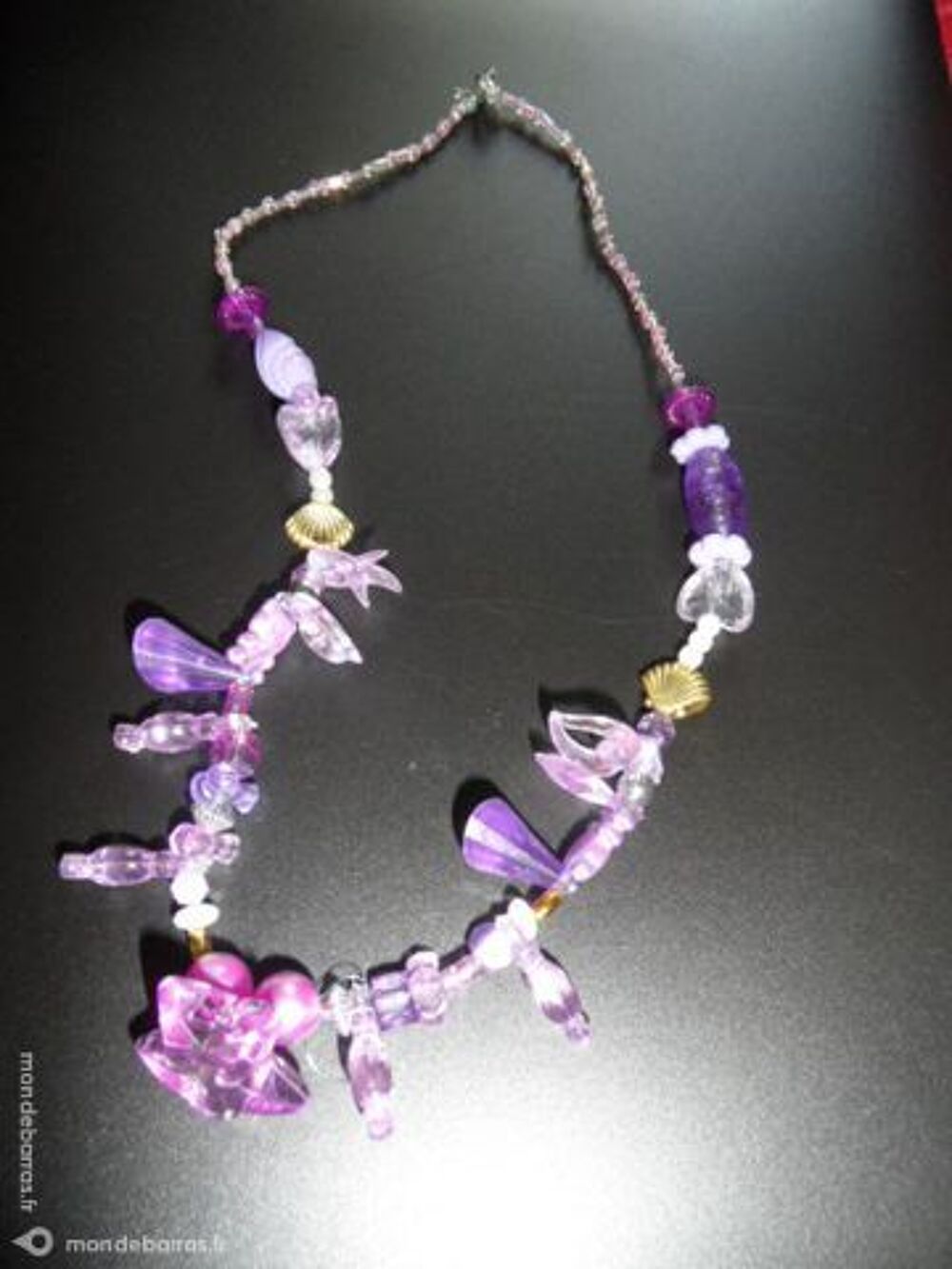 colliers de perles Bijoux et montres