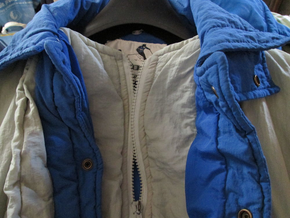 Anorak enfant bleu et gris Taille 10 ans Vêtements enfants