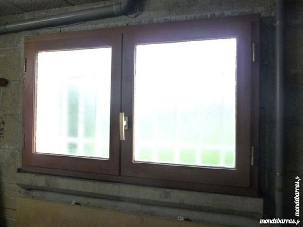 Porte de service et fen&ecirc;tres Bricolage