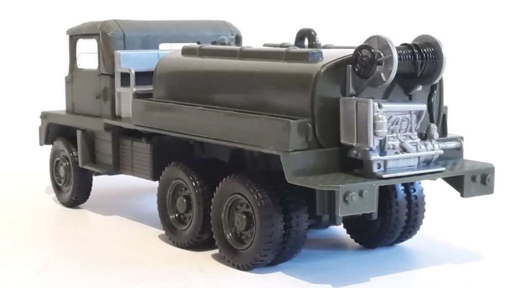 Berliet GBC citerne militaire 