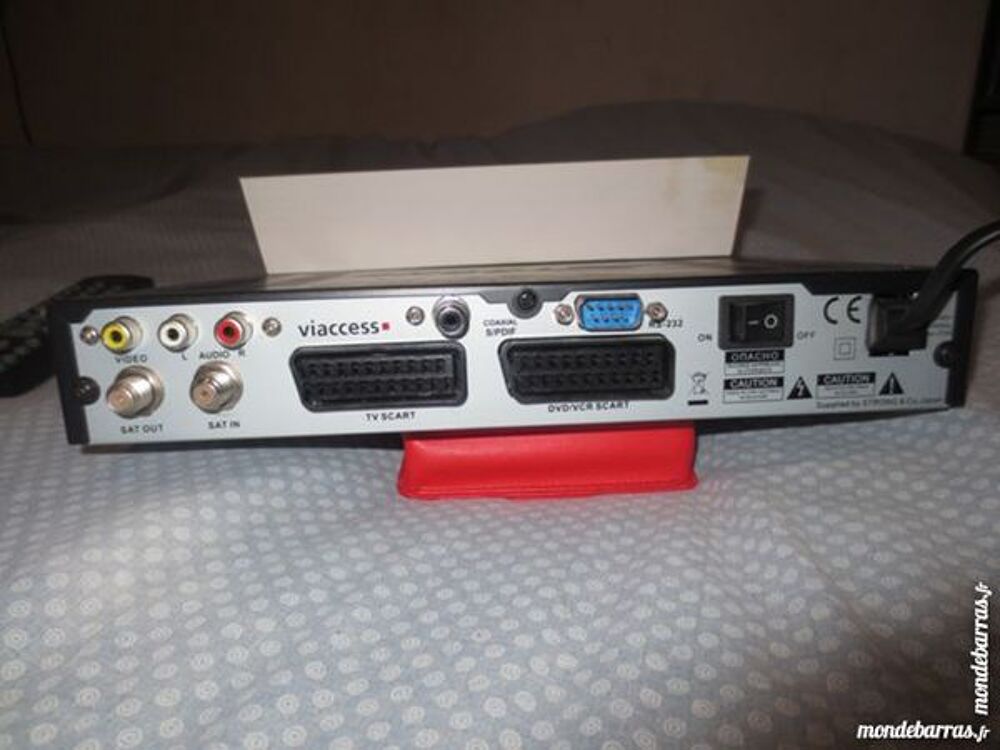 d&eacute;codeur satellite num&eacute;rique STRONG SRT 6410 Audio et hifi