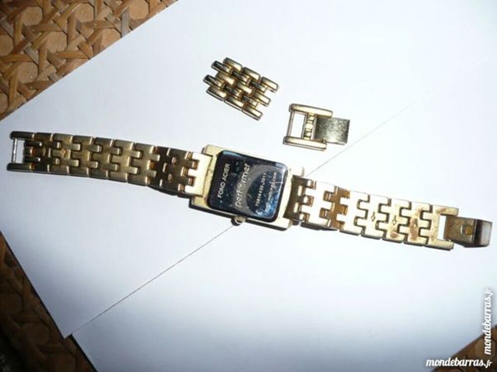 Montre femme Performer quartz Bijoux et montres