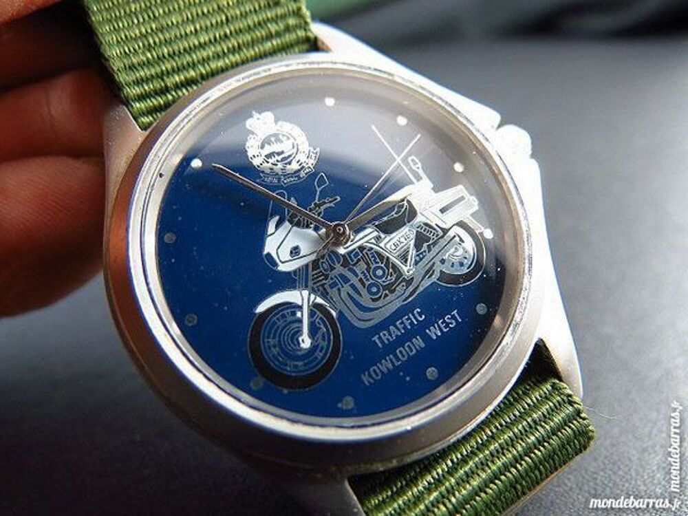 TRAFFIC KOWLOON ROYAL POLICE montre DIV0345 Bijoux et montres