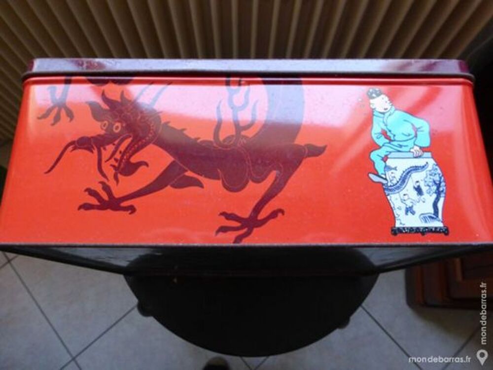 Boite en fer de collection Tintin Lotus Bleu 