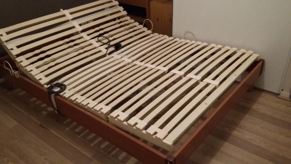 URGENT sommier de lit electrique 2 place Meubles