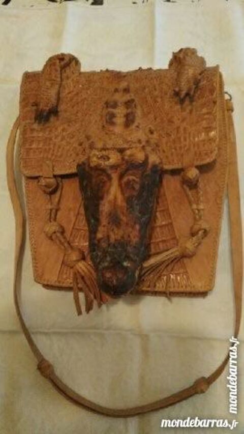 superbe sac a main en caman 700 Aubin (12)