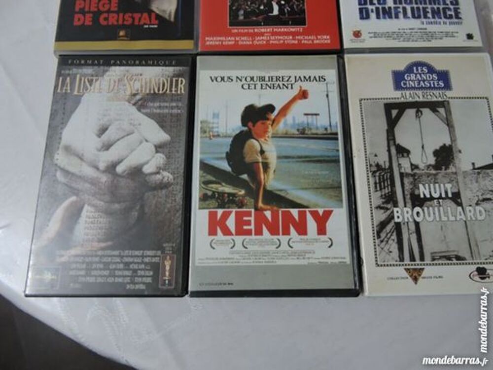 Cassettes VHS Diverses DVD et blu-ray