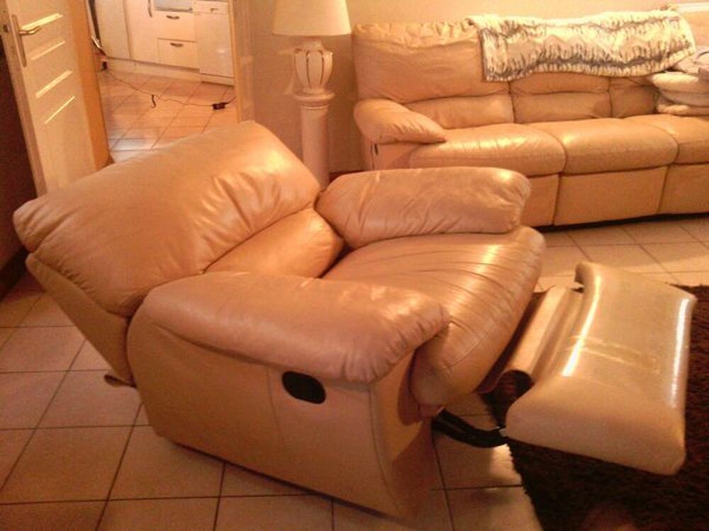 canap&eacute; et fauteuil relax Meubles