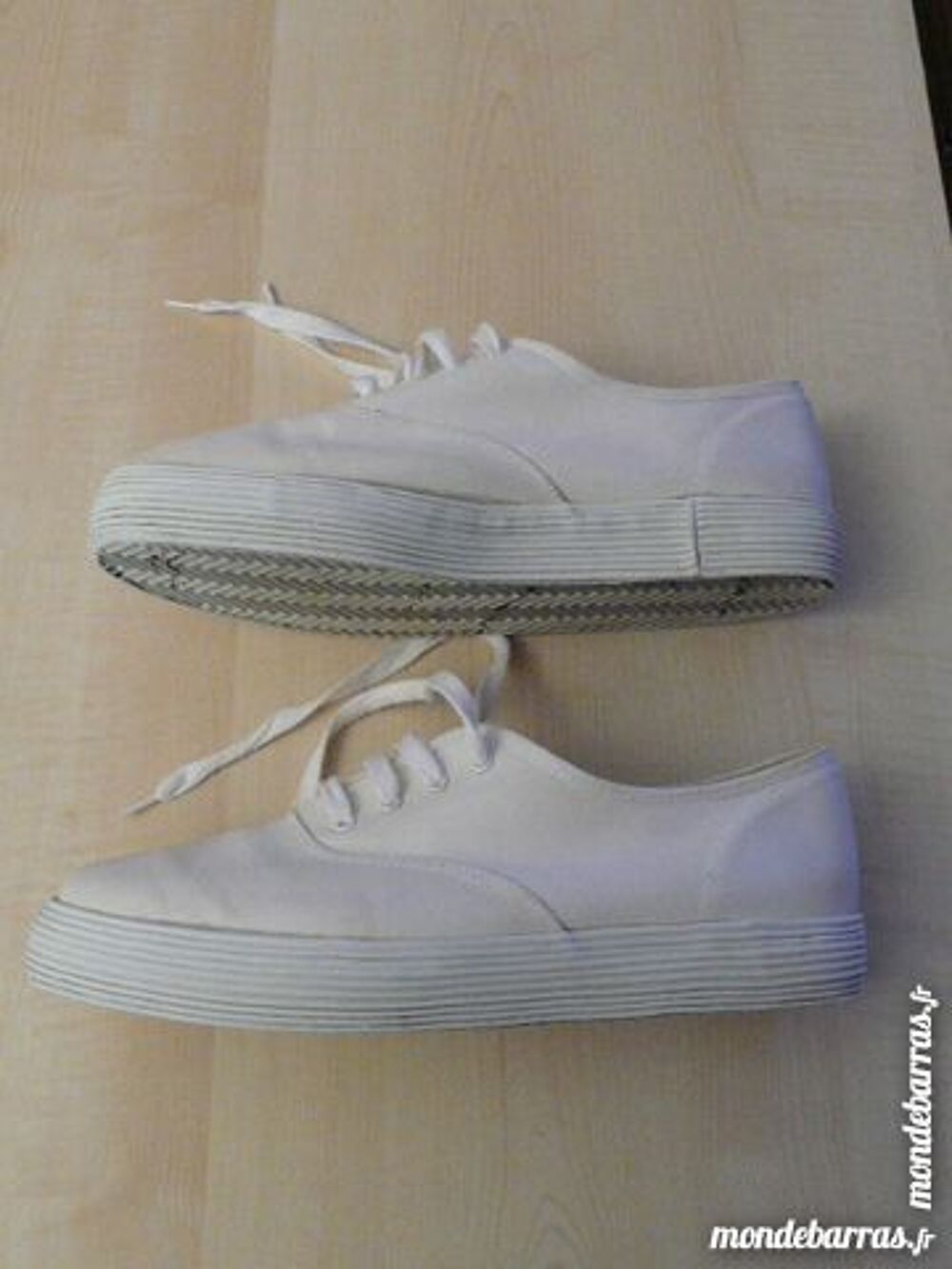 TENNIS A PLATEFORME INDOCHINE P40 Chaussures