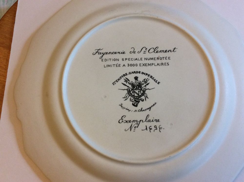 Assiette St Cl&eacute;ment Garde Imp&eacute;riale n&deg; 1696/3000 