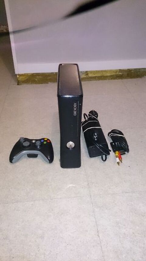 Xbox 360 Xkey v3 80 Le Me-sur-Seine (77)