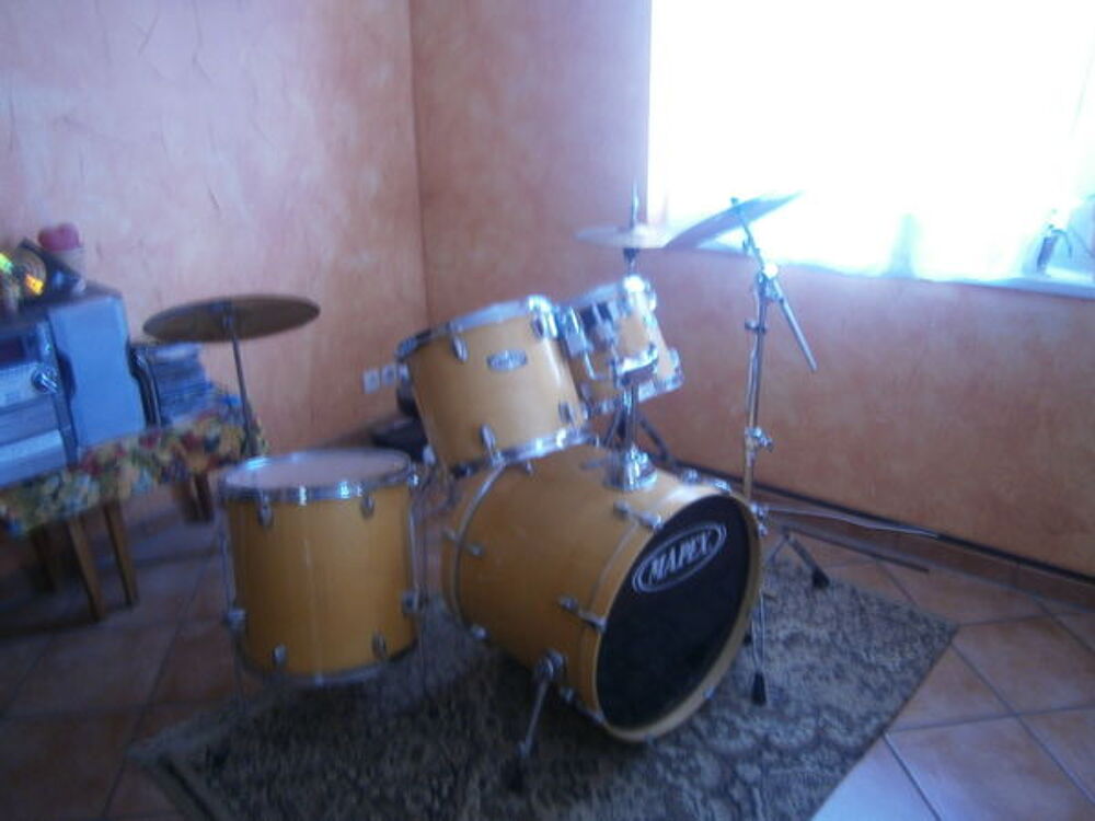 Batterie type MAPEX Instruments de musique