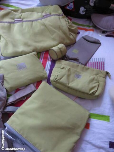 sige auto RC GROUPE0 COMPLET RED CASTLE 100 Marseille 9 (13)