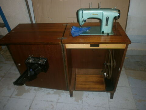 machine  coudre 40 Claix (38)