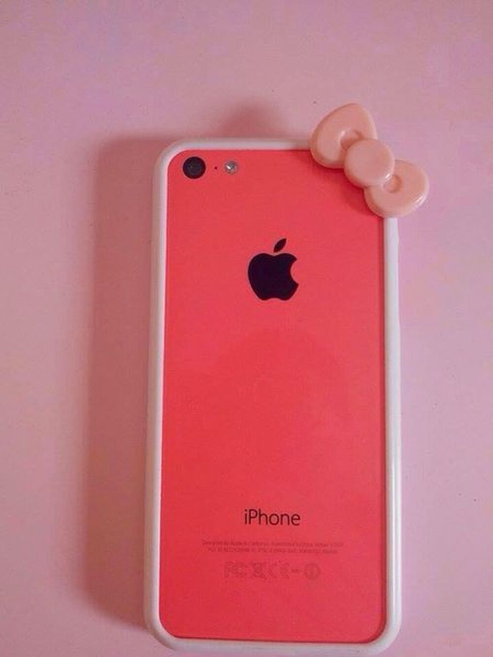 iPhone 5C rose 16 Go Téléphones et tablettes