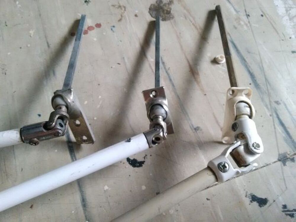 Acc. pour volet roulant: manivelle, cardan, rotule treuil... Bricolage