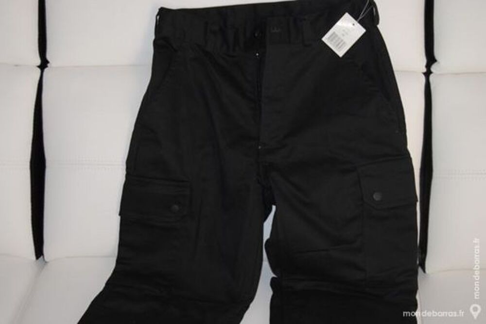Pantalon d'intervention et s&eacute;curit&eacute; noir neuf T 52 Vtements