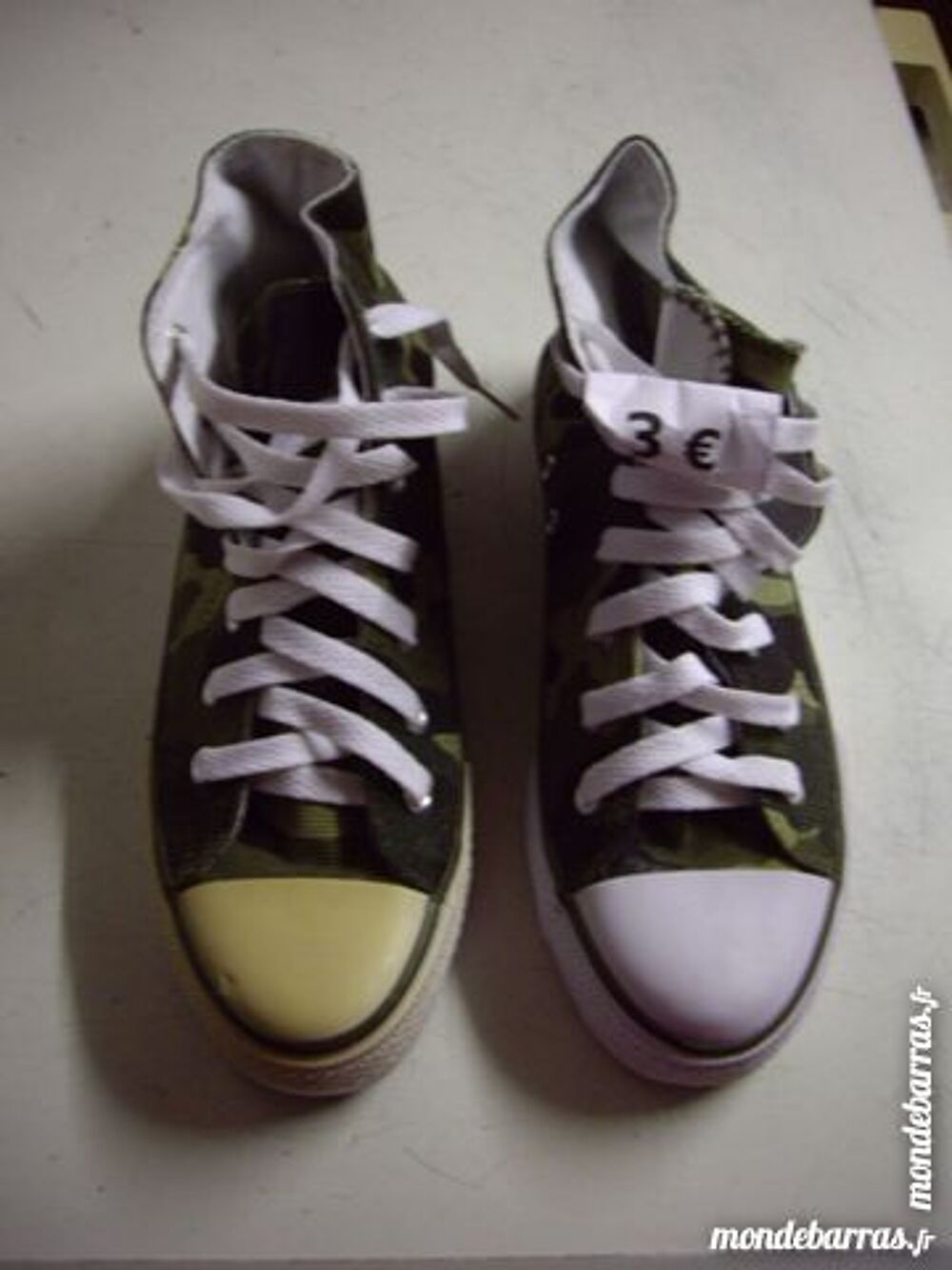 Basket insolite en toile kaki militaire pt 38 Chaussures