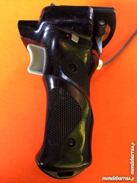 Poigne Rolleiflex - Rolleiflix 45 Nice (06)