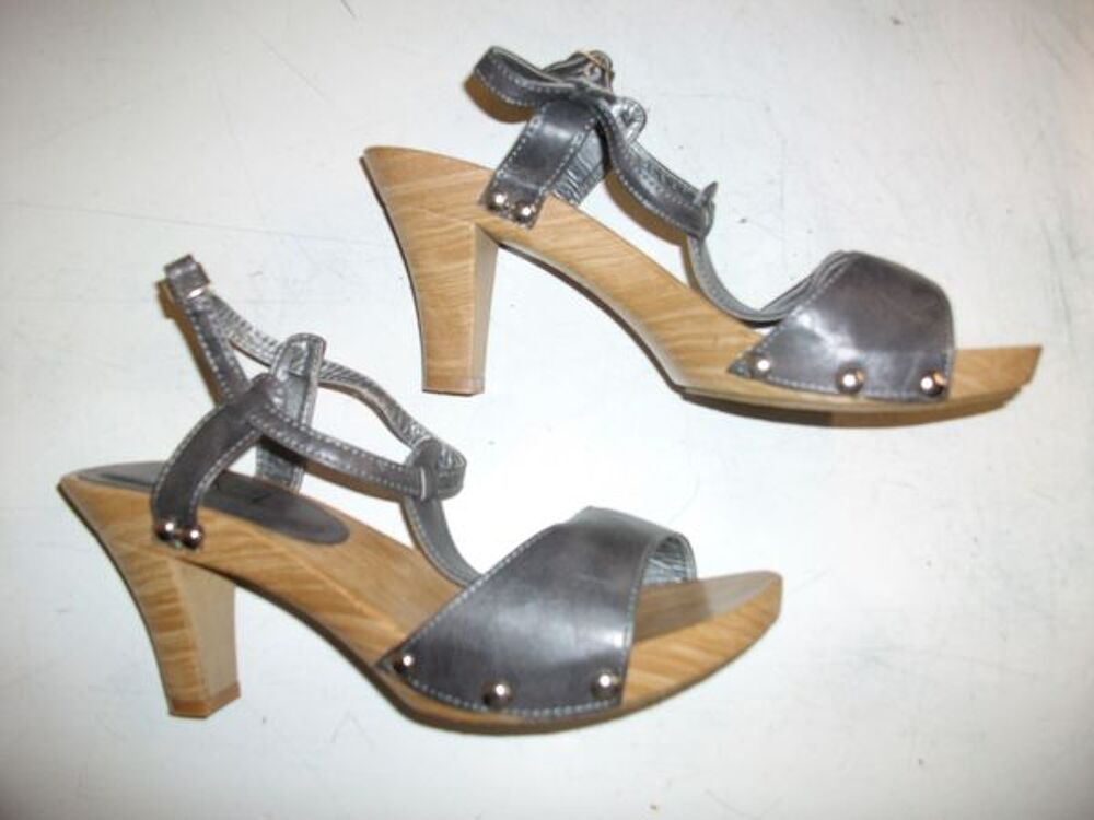 Sandales en sabots Gris pt 38/39 talons 8,5 cm- &agrave; 8  Chaussures