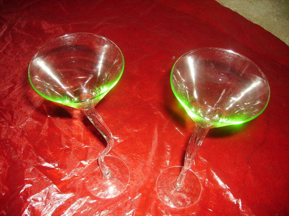 coupes &agrave; cocktail et fl&ucirc;tes &agrave; champagne Décoration