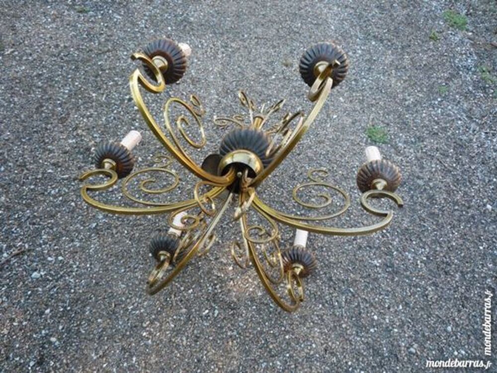 Lustre bronze d&eacute;co Décoration