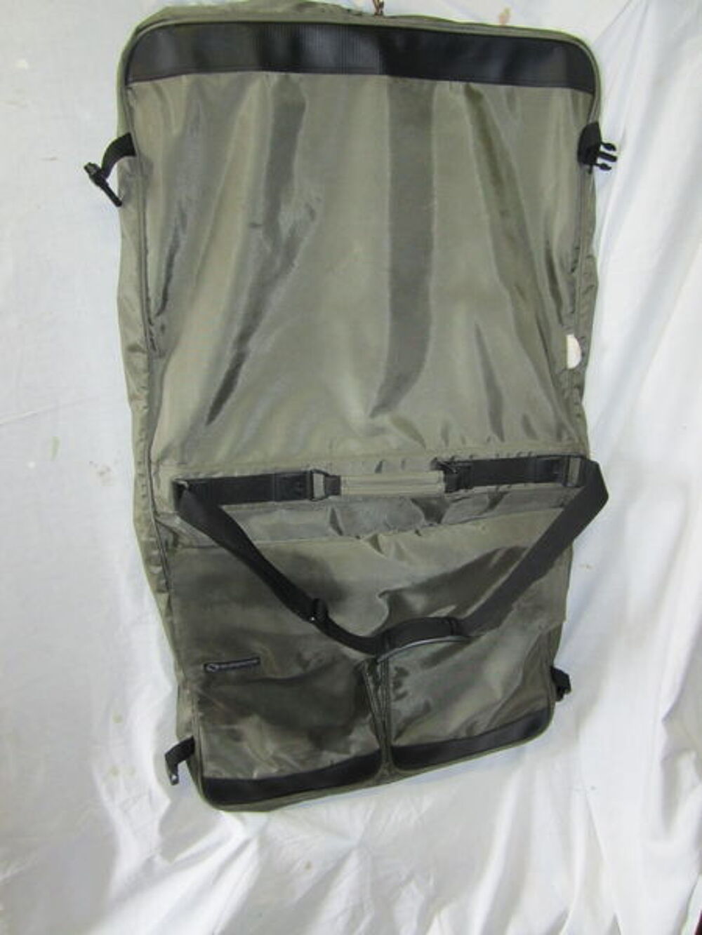 Housse V&ecirc;tements Maroquinerie