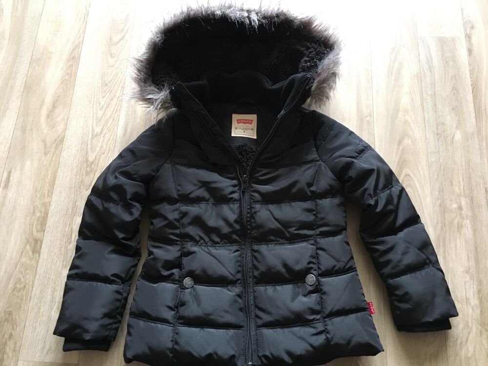 Doudoune Levis (fille 6 ans) neuve Vêtements enfants