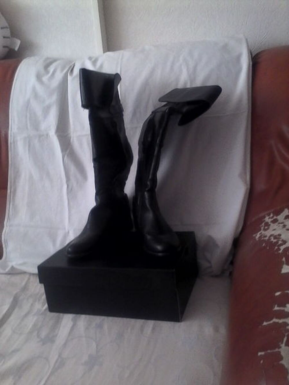 BOTTES NOIRES TYPE MOUSQUETAIRE Chaussures