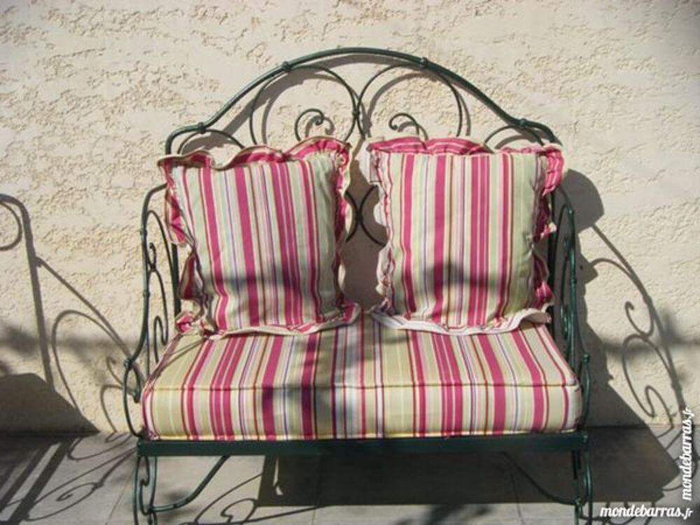 canap&eacute; de jardin Décoration