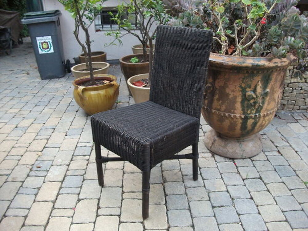 4 Chaises en osier &eacute;tat neuf Meubles