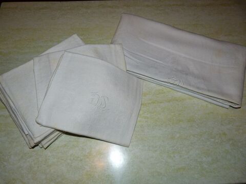 Service de table ancien 50 Nimes (30)