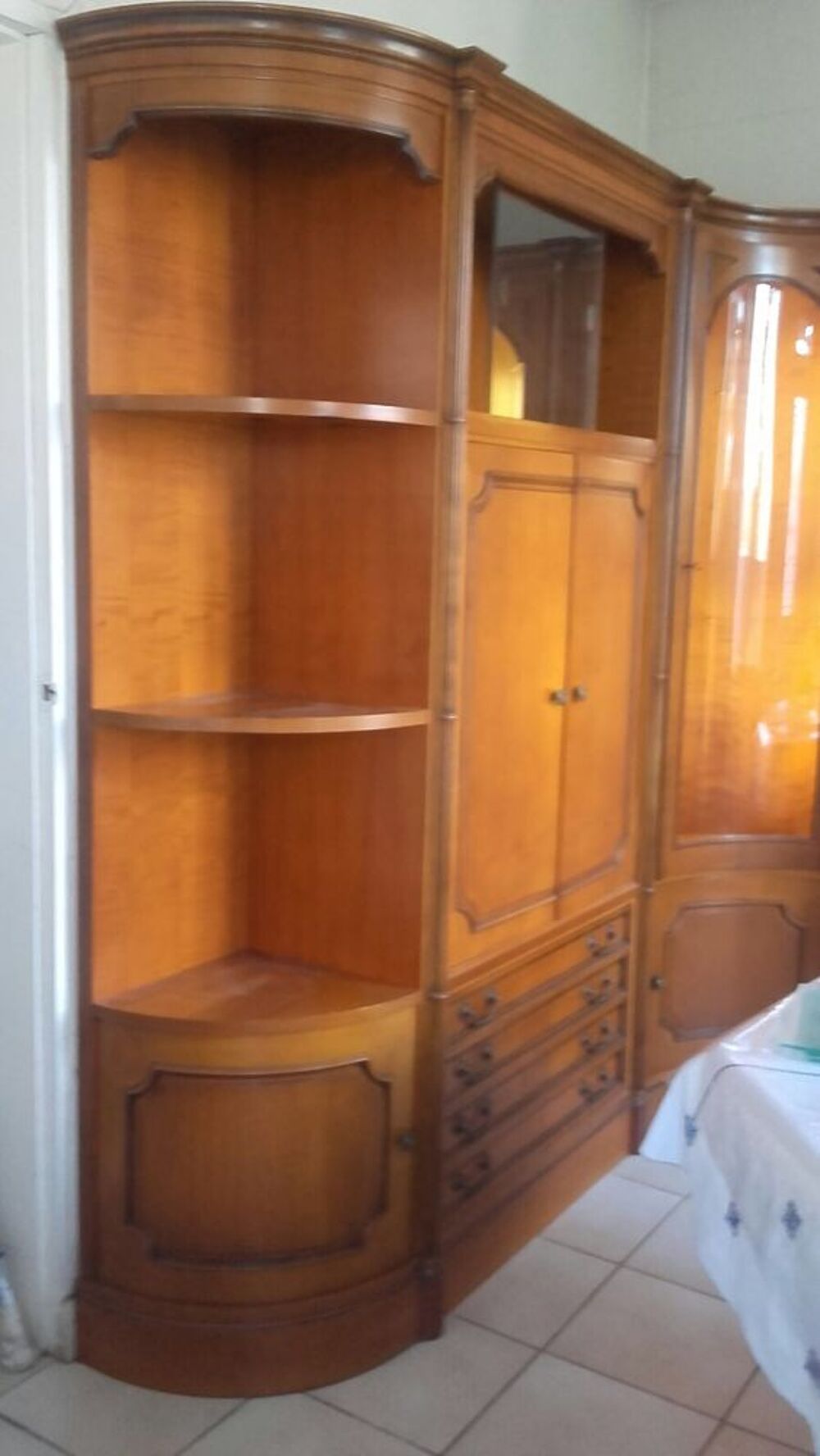 Meuble en bois de Merisier Meubles