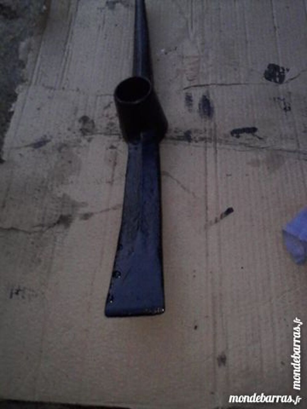 PIOCHE SANS MANCHE Jardin