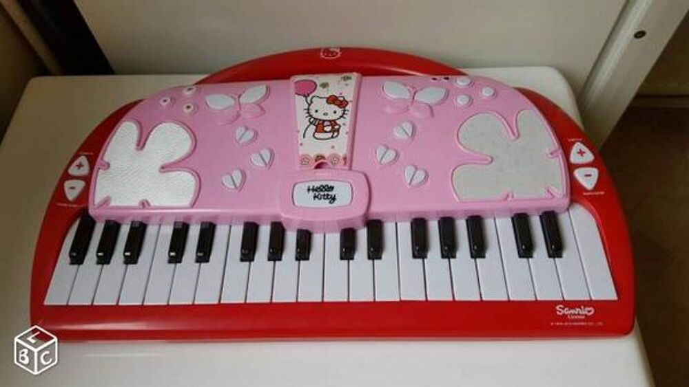 PIANO HELLO KITTY Instruments de musique