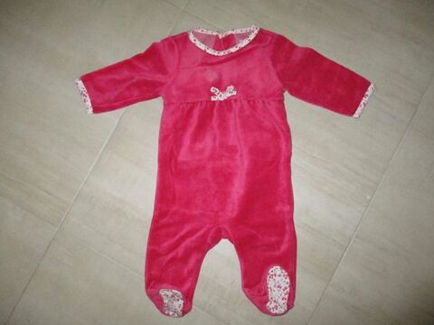 pyjama TAO en TBE 5 Mareuil-Caubert (80)