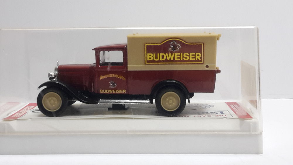 Citro&euml;n C4F fourgon BUDWEISER - 1930 