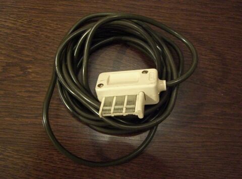 Connecteur prise t�l�phone en T avec 2,90 m fil 1 Balma (31)