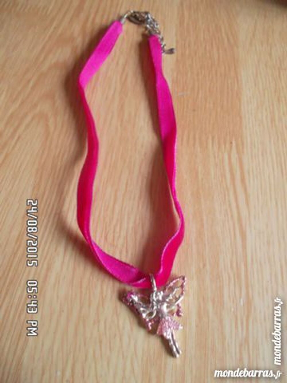 COLLIER ROSE FEE Jeux / jouets