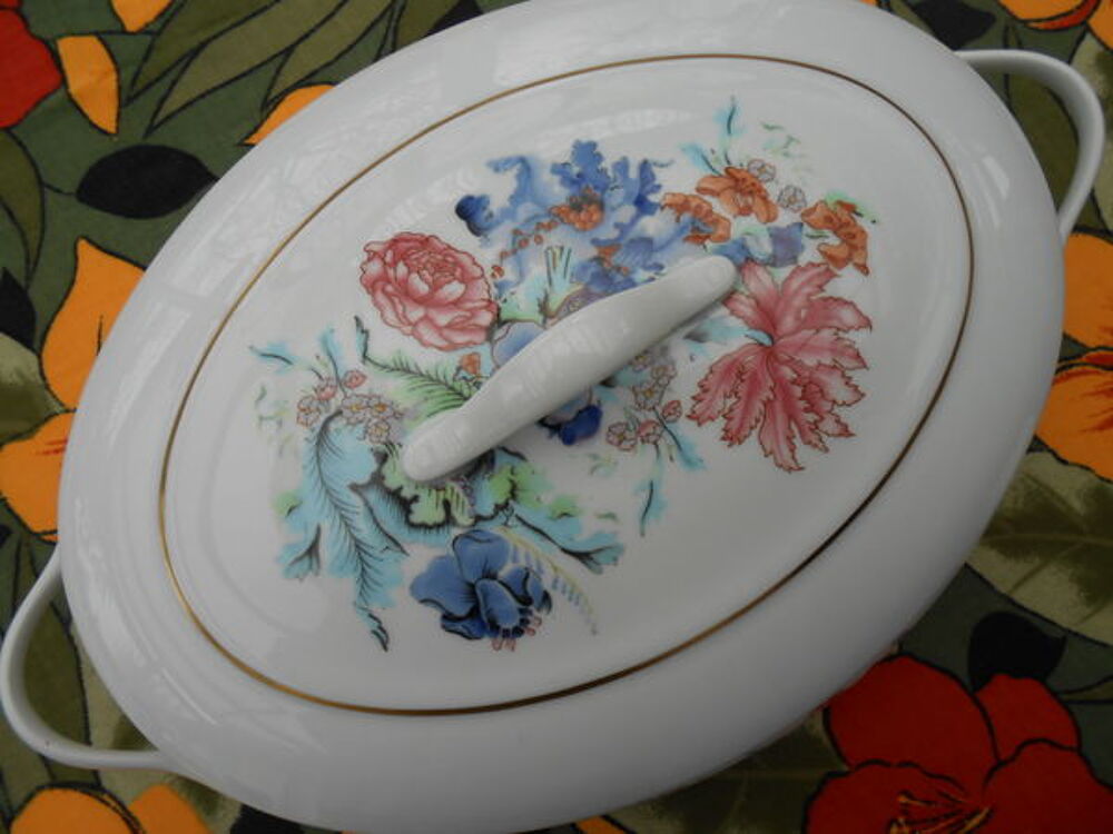 Soupi&egrave;re en porcelaine de Limoges Cuisine